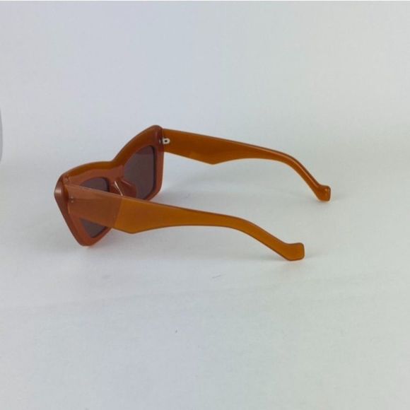 cat eye translucent orange frame sunglasses - Picture 3 of 3